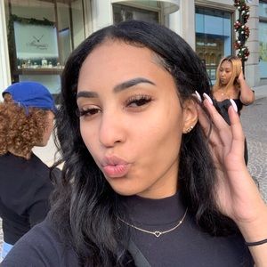 Meet your Posher, Tsion